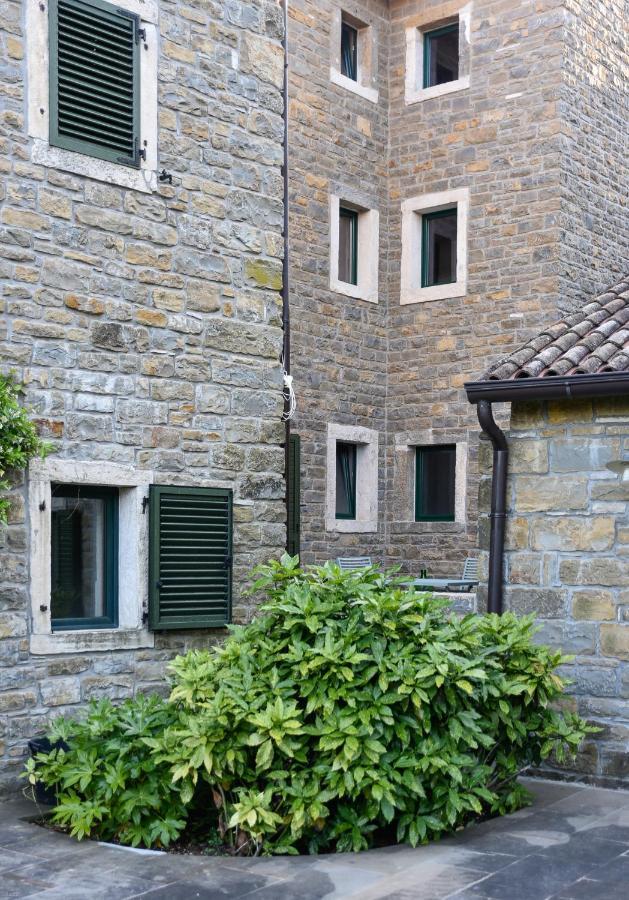 Adq Abbraccio Della Quercia Bed & Breakfast Buje Exterior foto